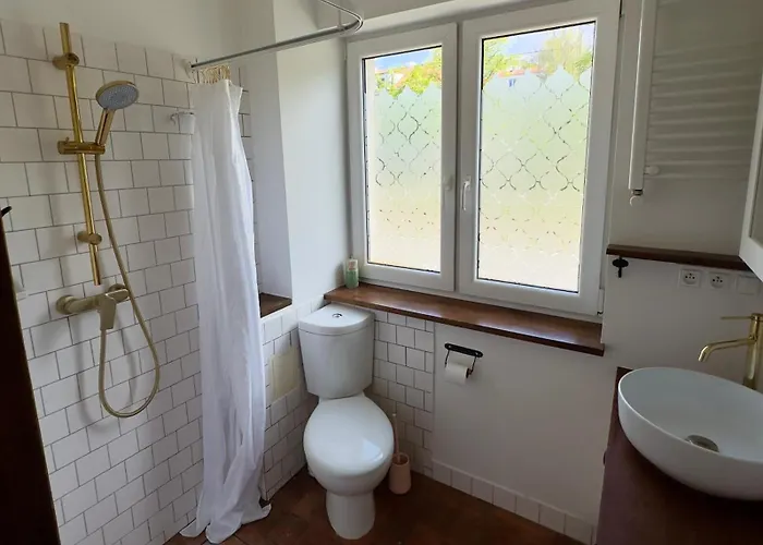 Retro Cozy 10 Minutes To And 15 Minutes To Old 公寓