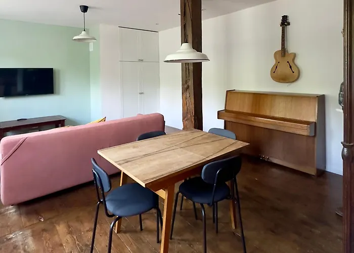 Retro Cozy 10 Minutes To And 15 Minutes To Old 格但斯克